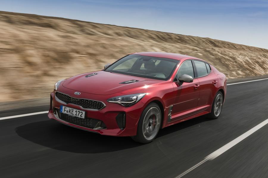  Kia Stinger GT AWD (CK) 2017 года  (WW) (фото 7 из 40)